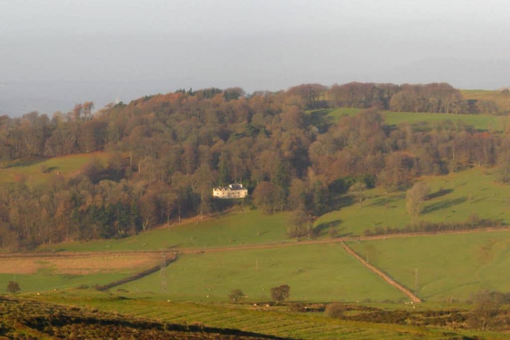 Plas Yn Yale With Mountain Views From All Windows Wrexham Exteriör bild